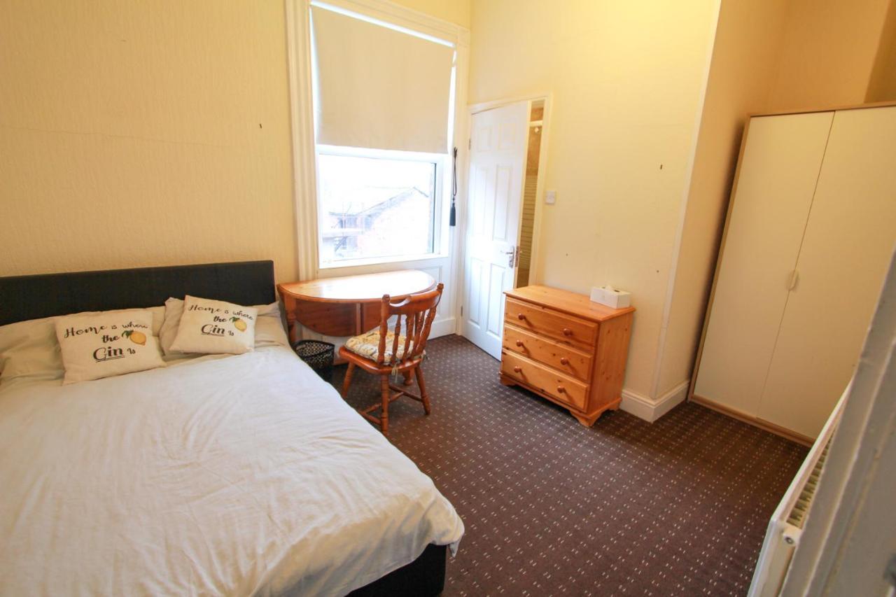 Central Bolton Accommodation Esterno foto